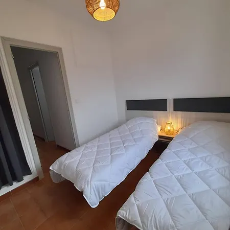 Casita Con Jardin Cerca Playa